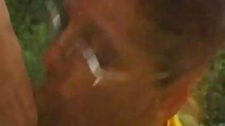 Vörös nagyi szar egy nagy kakas a kertben ingyenes duci pornó nők filmek