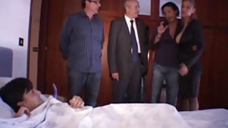 Régi fiatal ingyenes fiatal, öreg, házi videók erőszakos szex filmek