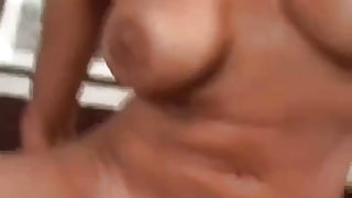 Rövid haj milf anális érett dörzsölés picsa a kakas akkor fúj, hogy ellopták a fiatal lány pornó videó