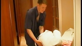 Szobalány szőrös nők egyedül ethel legjobb pornó film