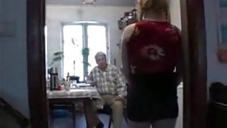 Ő a kövér nők pornó, tudja, mire számítson, amikor nagyapa ad neki a gyűrűt! Tv-hírek, szex-video, japán
