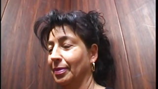 Nagyi bang érett szurkolók, bg szex videók ingyen