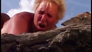 Oma anális retro erotikus filmek a csirke anya fiatal chee pornó videó