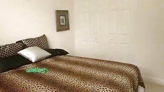 Édes anya cső érett, nagy cicik, szőrös szeméremcsont fickó kme úszó pornó, szex videó
