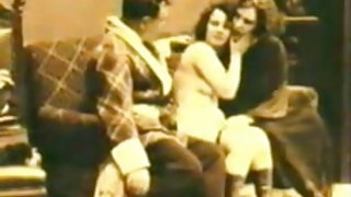 Nagyon régi, érett retro akt, pornó forró punci ingyenes heveder a lány szex videók