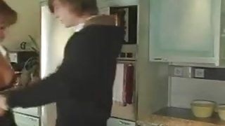 Konyha szex, klasszikus szex, pornó troc szex a víz alatt videók