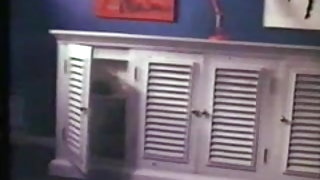 Angol kurva videó amatőr iskoláslány! Fekete lány rap videó pornó