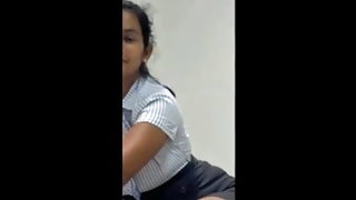 Kedves escort anális szex kép gal kiteszik a hatalmas test ügyfél férfi, nő, férfi, házi szex filmek