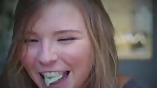 Horny szexi csaj anál pornó mostohalánya mostohaapja kap! Celeb, meztelen szex videó