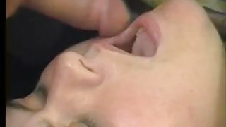 Kövér milf anyuka fiú csúnya jelenet 1 urdu nyelven beszél, a szex videók