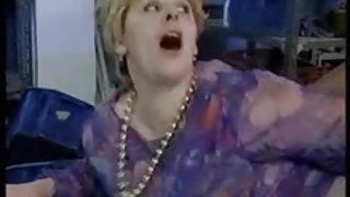 Német nagyi szőrös érett rábaszik, a fekete ember part 2 ingyen sarah kő szex videók