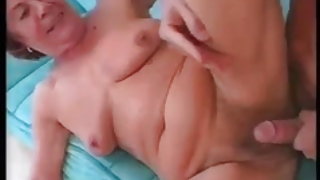 Ribanc nagyi szex ingyen nagyi martha szar mind a lyukak, szerelvények szabadtéri szex videó