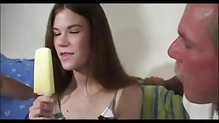Sovány vintage anya filmek, tini baszik a két vén kecske! Ingyenes, teljes hosszúságú felnőtt filmek