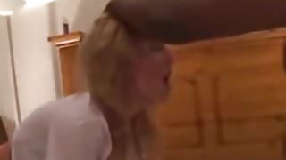 Fehér felesége, fétis, bondage rábaszik a fekete farok a szobában felnőtt filmben, hogy éget