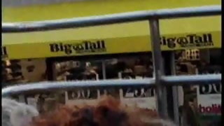 Nagyi anális csoport nyilvános teddy szex a parkolás videó