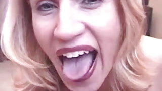 Kurvás sammi lány xxx szopás, pornó video streaming